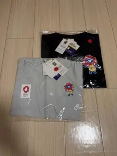 ミャクミャク　ミニオンズ　Tシャツ　UVマウンテンパーカーセット　M