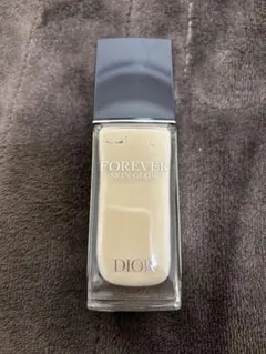 ディオール スキンフォーエヴァー フルイドグロウ 0N ファンデーション