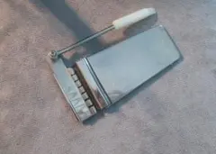 Item thumbnail for item 5bf3bf4d-06e2-4d66-b641-5331d1769f3b