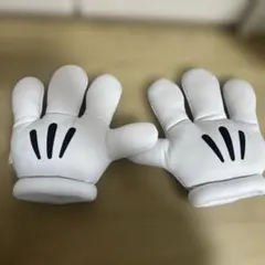東京ディズニーリゾートミッキーマウスグローブ（ぬいぐるみ手袋）のサムネイル