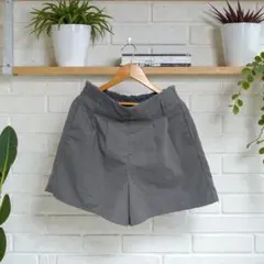☆美品【earthmusic＆ecology】グレー ショートパンツ ゴム入り