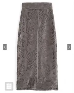 ⭐︎試着のみ⭐︎グレイル GRL 花柄レースバックスリットタイトスカート　モカ　L