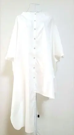 antiqua アンティカ　ボトルネック　アシンメトリー　ロングシャツ　ドルマンのサムネイル