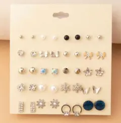 【新品/送料込】シルバーカラー ピアス 30個 バタフライ ストーン パール