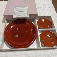 赤色漆器セット 大皿と茶請け5点