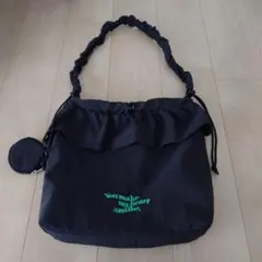 omi　しまむら　フリルショルダーバッグ　ブラック