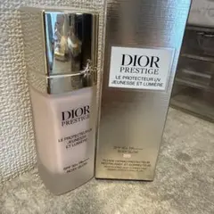 Dior プレステージ ホワイトルプロテクター UV ルミエール