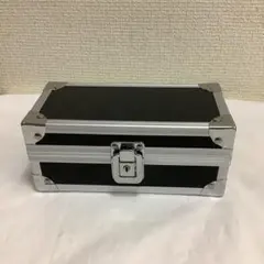 8805⑥鍵付き　小型アルミケース 小物入れ 収納ボックスのサムネイル
