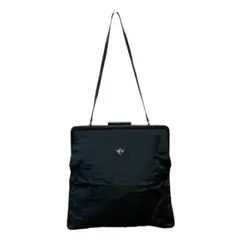 BOTTEGA VENETA ナイロン ワンショルダー 三角ロゴ