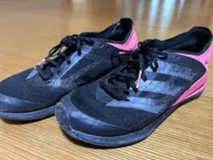 adidas スニーカー ブラック ピンクのサムネイル