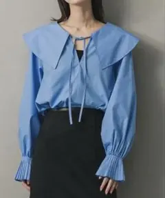 ビッグカラー カフスプリーツブラウス　ブルー　SENSE OF PLACE