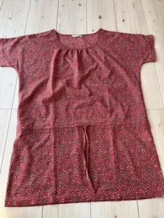 赤い花柄半袖チュニック　イーストボーイ　Mサイズ