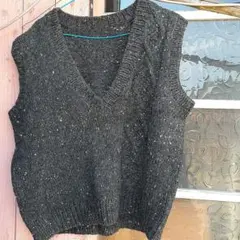 Item thumbnail for item 1937db6f-5bb8-4480-8b69-16e2c84c7db7