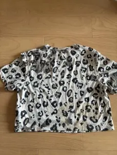 アディダス Tシャツ