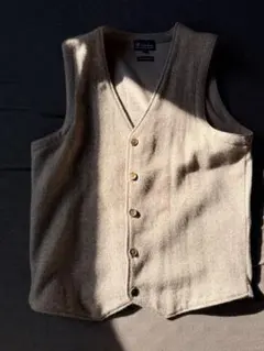 Item thumbnail for item 49748830-471a-4b76-ace5-aa70ad2d089b