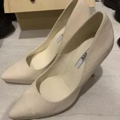 R&E ベージュ クロコ型押し ポインテッドトゥ ハイヒール