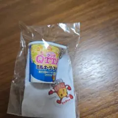 マルちゃん QTTA クッタ ミニキーホルダー