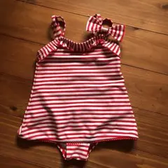 水着 女の子　ワンピース　べべ　gap