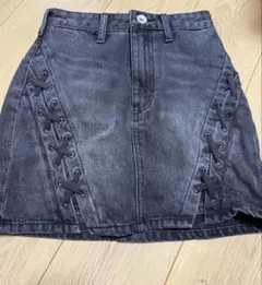 GYDA グレー　ミニスカートのサムネイル