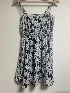 INGNI 花柄ノースリーブミニワンピース