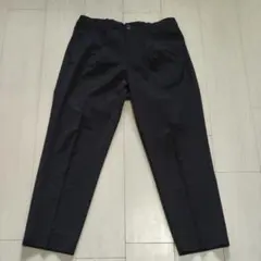 hare スラックス