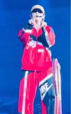 Nike★ナイキ★RED★山田涼介★ナイロンパンツ★M★ラスト2着