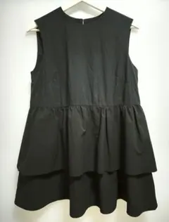 Spic and Span ブラック ノースリーブ ティアード チュニックのサムネイル