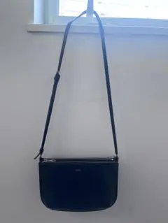 A.P.C. ショルダーバッグ ブラック