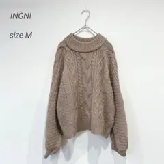 イング ケーブルニット セーター モックネック ベージュ シンプル