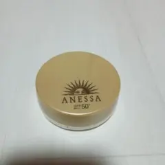 ANESSA コンパクトケースのサムネイル