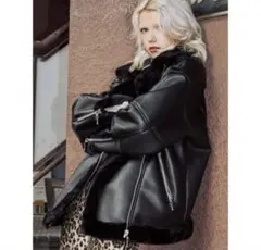 ライダースジャケット　ボアジャケット　jouetie