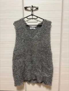 RODEO CROWNS グレー Vネックニットベスト