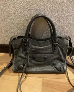 BALENCIAGA cityのサムネイル