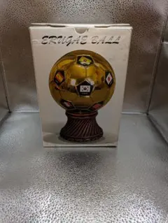 サッカー日韓ワールドカップ 記念ボールオブジェ　2002