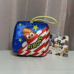 <新品> チロルチョコ きらきらマスコット アーモンド