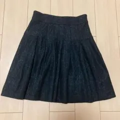 セオリーリュクス　黒ラメスカート