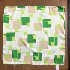 UNITED COLORS OF BENETTON.ヴィンテージスカーフイタリア