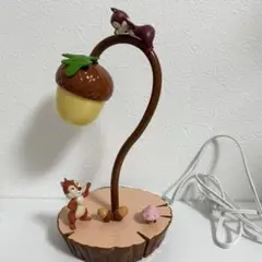 チップとデール　どんぐり　スタンドライト　ルームライト　ディズニー