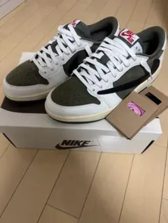 Travis Scott × Air Jordan1 Reverse Olive