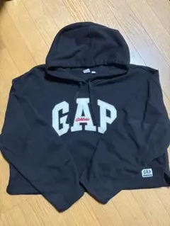 【完売品】GAP 人気のクロップドパーカー 黒　Mサイズ