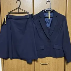 ネイビー スカートスーツ サイズ7号