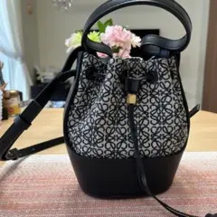 LOEWE ショルダーバッグ ドローストリング