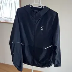 2026年最新】On アウター・ウィンドブレーカーの人気アイテム - メルカリ