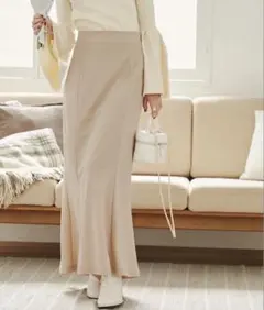 ハイウエストマーメイドロングスカート ベージュ Sサイズ