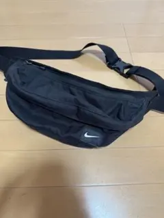 Nike ボディバック ブラック