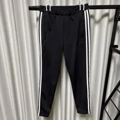adidas ブラック　トラックパンツ