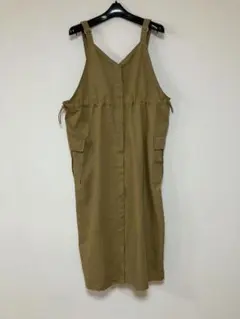 ベージュ サロペット スカート　2ポケット