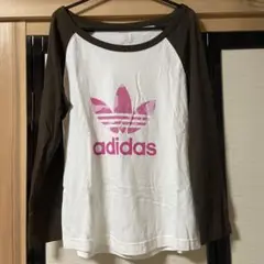 adidas ロゴ トレーナー ホワイト/ブラウン