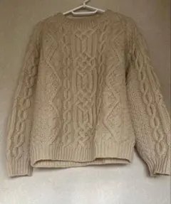 フィッシャーマンニット　ベージュ ケーブルニットセーター 長袖