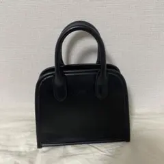 ハンドバッグのサムネイル